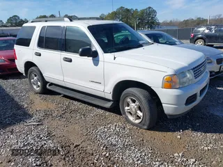 2005 Ford Explorer XLT z VIN 1FMZU63K55UA12037, wystawiony jako IAAI lot #41451240 z przebiegiem 193 979 mil mil oraz . Historia ofert i sprzedaży dostępna na DreamBid. Obrazek 1.