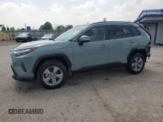 2023 Toyota RAV4 Hybrid XLE z VIN JTMRWRFV3PD187296, wystawiony jako Copart lot #64032215 z przebiegiem 44 347 mil mil oraz Szkoda całkowita • Salvage title. Historia ofert i sprzedaży dostępna na DreamBid. Obrazek 1.