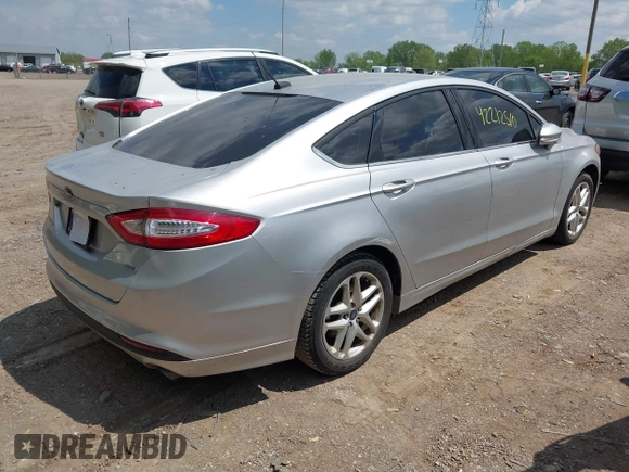2013 Ford Fusion SE with VIN 3FA6P0H76DR372090, listed as a IAAI auction lot 42212510 with 207,668 mi miles and . Bid and sale history available at DreamBid. Image 4.