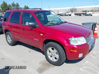 2007 Mercury Mariner with VIN 4M2CU39H27KJ02257, listed as a IAAI auction lot 41767212 with 92,191 mi miles. Bid and sale history available at carsss.com. Image 1.