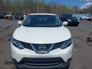 2017 Nissan Rogue Sport SL with VIN JN1BJ1CR1HW122612, listed as a IAAI auction lot 42126526 with 46,272 mi miles. Bid and sale history available at carsss.com. Image 12.