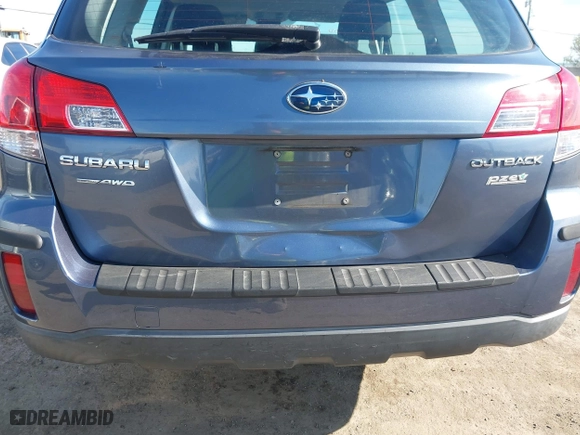 2014 Subaru Outback 2.5i with VIN 4S4BRBAC4E3241838, listed as a IAAI auction lot 42020603 with 112,077 mi miles. Bid and sale history available at carsss.com. Image 17.