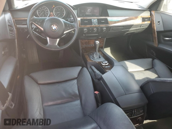 2007 BMW 5 Series 550i with VIN WBANB53527CP07613, listed as a Copart auction lot 44318875 with 119,990 mi miles and Clean Title. Bid and sale history available at DreamBid. Image 8.