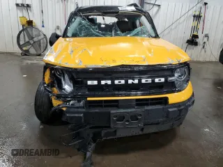 2022 Ford Bronco Sport Outer Banks with VIN 3FMCR9C63NRD70417, listed as a Copart auction lot 56487815 with 29,284 mi miles and Salvage title. Bid and sale history available at DreamBid. Image 5.