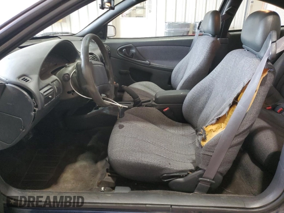 2001 Chevrolet Cavalier z VIN 1G1JC124417338052, wystawiony jako Copart lot #63578535 z przebiegiem 198 436 mil mil oraz Szkoda całkowita • Salvage title. Historia ofert i sprzedaży dostępna na DreamBid. Obrazek 7.
