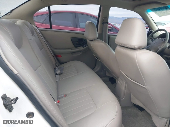 2002 Chevrolet Malibu LS with VIN 1G1NE52J22M547351, listed as a IAAI auction lot 40978949 with 118,437 mi miles. Bid and sale history available at carsss.com. Image 8.
