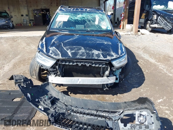 2015 Audi Q3 Premium Plus z VIN WA1EFCFS4FR001441, wystawiony jako IAAI lot #41813239 z przebiegiem 112 795 mil mil oraz . Historia ofert i sprzedaży dostępna na DreamBid. Obrazek 12.