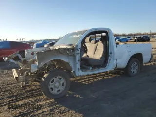2014 Toyota Tacoma with VIN 5TFNX4CN4EX039818, listed as a Copart auction lot 44336525 with Not Provided miles and Salvage Title. Bid and sale history available at DreamBid. Image 1.