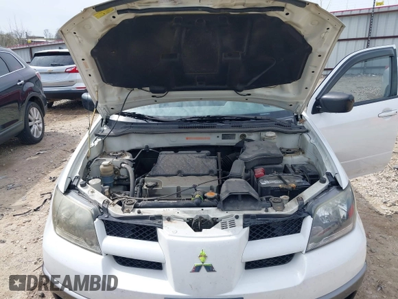 2004 Mitsubishi Outlander LS z VIN JA4LZ31F04U060022, wystawiony jako IAAI lot #41775408 z przebiegiem 83 515 mil mil oraz . Historia ofert i sprzedaży dostępna na DreamBid. Obrazek 10.