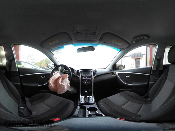 2014 Hyundai Elantra GT with VIN KMHD35LH5EU171863, listed as a IAAI auction lot 41299174 with 89,090 mi miles. Bid and sale history available at carsss.com. Image 17.