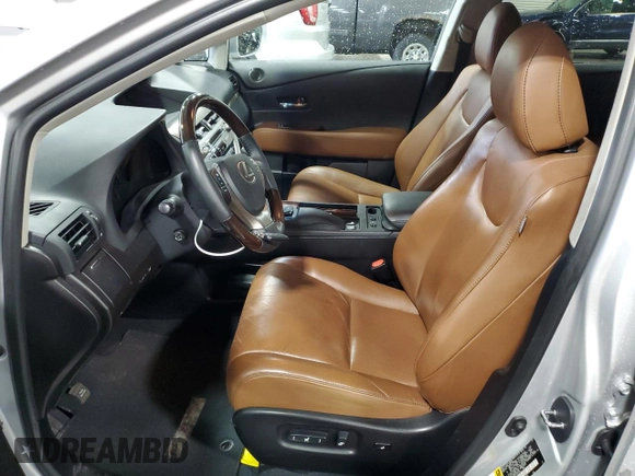 2015 Lexus RX 450h z VIN 2T2BC1BAXFC003493, wystawiony jako Copart lot #53108295 z przebiegiem 60 166 mil mil oraz Szkoda całkowita • Salvage title. Historia ofert i sprzedaży dostępna na DreamBid. Obrazek 7.