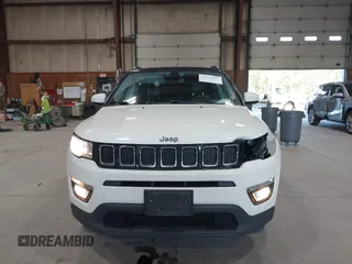 2019 Jeep Compass Latitude с VIN 3C4NJDBB0KT828886, выставлен на аукционе IAAI как лот 42614817 с пробегом 81 985 миль миль и . История ставок и продаж доступна на DreamBid. Изображение 12.