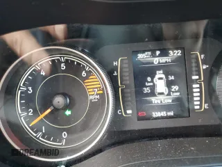 2020 Jeep Cherokee Altitude with VIN 1C4PJLLB0LD543159, listed as a Copart auction lot 50704875 with 33,845 mi miles and Salvage Title. Bid and sale history available at carsss.com. Image 9.
