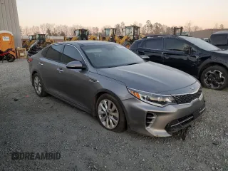 2017 Kia Optima EX with VIN 5XXGU4L3XHG174538, listed as a Copart auction lot 47754885 with 117,952 mi miles and Salvage Title. Bid and sale history available at carsss.com. Image 4.