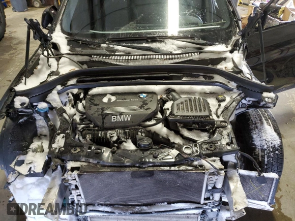 2018 BMW X1 xDrive28i with VIN WBXHT3C35J5K30657, listed as a Copart auction lot 43612815 with 61,181 mi miles and Salvage Title. Bid and sale history available at carsss.com. Image 11.