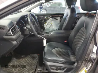 2019 Toyota Camry LE with VIN 4T1B11HK3KU686429, listed as a Copart auction lot 46330825 with 116,030 mi miles and Salvage Title. Bid and sale history available at carsss.com. Image 7.