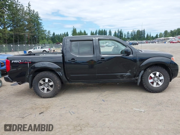 2010 Nissan Frontier SE z VIN 1N6AD0EV3AC436304, wystawiony jako IAAI lot #42532271 z przebiegiem 305 162 mil mil oraz . Historia ofert i sprzedaży dostępna na DreamBid. Obrazek 13.