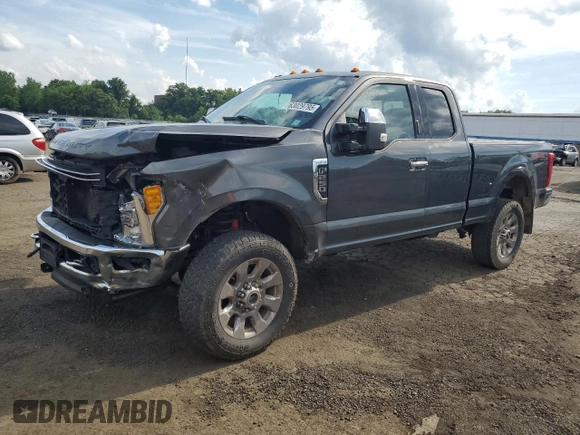 2017 Ford F-250 XLT with VIN 1FT7X2B61HEE53047, listed as a Copart auction lot 63029795 with 113,225 mi miles and Salvage title. Bid and sale history available at DreamBid. Image 1.