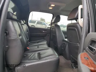 2009 Chevrolet Avalanche LTZ with VIN 3GNFK32049G172308, listed as a Copart auction lot 54840355 with 253,982 mi miles and Clean Title. Bid and sale history available at carsss.com. Image 11.