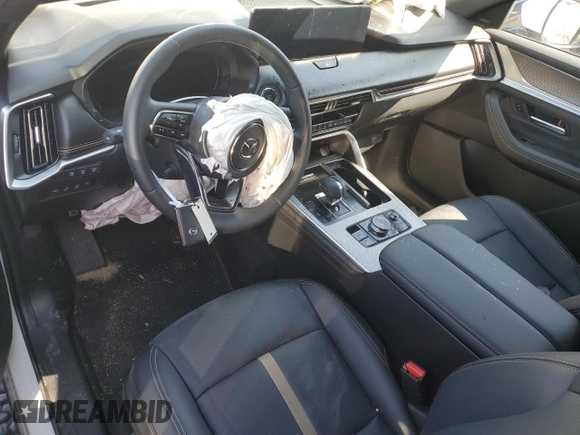 2024 Mazda CX-90 S Premium z VIN JM3KKDHC6R1183914, wystawiony jako Copart lot #88132065 z przebiegiem Nie podano mil oraz Szkoda całkowita • Salvage title. Historia ofert i sprzedaży dostępna na DreamBid. Obrazek 8.