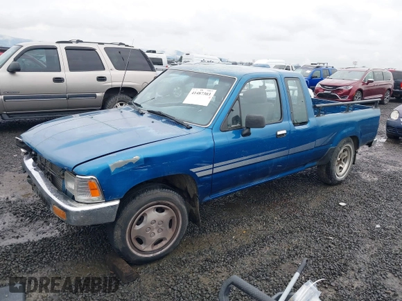 1994 Toyota Pickup z VIN 4TARN93P7RZ250278, wystawiony jako IAAI lot #41487303 z przebiegiem 119 875 mil mil oraz . Historia ofert i sprzedaży dostępna na DreamBid. Obrazek 17.