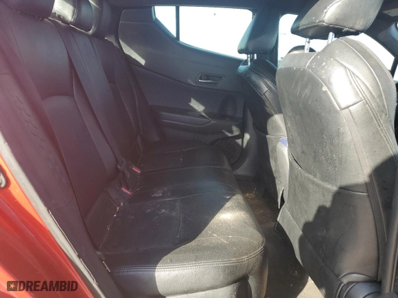 2020 Toyota C-HR LE with VIN JTNKHMBX7L1090051, listed as a Copart auction lot 50170345 with 163,821 mi miles and Salvage Title. Bid and sale history available at carsss.com. Image 10.