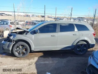 2019 Dodge Journey Crossroad with VIN 3C4PDCGG9KT857575, listed as a IAAI auction lot 41290197 with 91,051 mi miles. Bid and sale history available at carsss.com. Image 14.