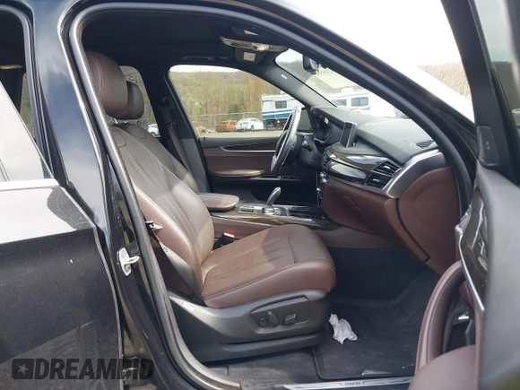 2017 BMW X5 xDrive35i with VIN 5UXKR0C31H0V78672, listed as a IAAI auction lot 42084958 with 95,782 mi miles and . Bid and sale history available at DreamBid. Image 5.