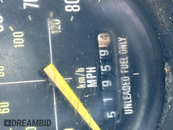 1978 Ford Mustang с VIN 8F03F182544, выставлен на аукционе Copart как лот 75172034 с пробегом 51 959 миль миль и Чистый • Clean title. История ставок и продаж доступна на DreamBid. Изображение 8.
