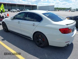 2012 BMW 5 Series 528i z VIN WBAXG5C55CDW66358, wystawiony jako IAAI lot #42166239 z przebiegiem 81 336 mil mil oraz . Historia ofert i sprzedaży dostępna na DreamBid. Obrazek 3.