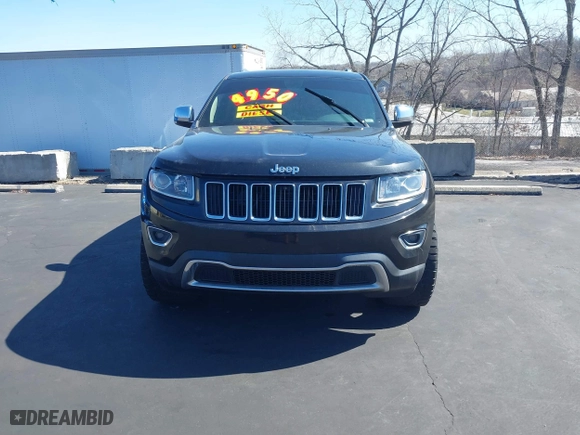2015 Jeep Grand Cherokee Limited with VIN 1C4RJFBM1FC113082, listed as a IAAI auction lot 41710144 with 1 mi miles. Bid and sale history available at carsss.com. Image 12.