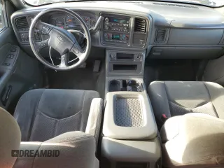 2004 Chevrolet Silverado 1500 Z71 with VIN 2GCEK19T041164152, listed as a Copart auction lot 54296785 with 195,494 mi miles and Salvage Title. Bid and sale history available at DreamBid. Image 8.
