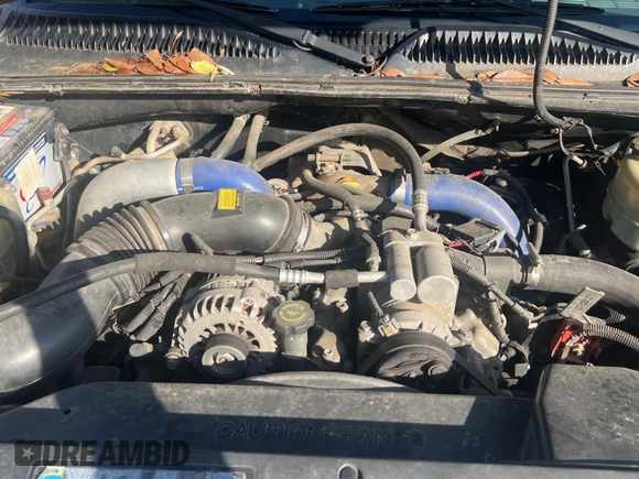 2001 Chevrolet Silverado 1500 with VIN 1GCJC39151E326082, listed as a Copart auction lot 51019515 with 253,364 mi miles and Clean Title. Bid and sale history available at DreamBid. Image 7.
