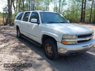 2003 Chevrolet Suburban LS with VIN 3GNEC16Z73G281147, listed as a IAAI auction lot 42048743 with 314,477 mi miles. Bid and sale history available at carsss.com. Image 1.