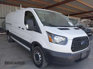 2019 Ford Transit Cargo z VIN 1FTBW2YG9KKB79523, wystawiony jako IAAI lot #41950969 z przebiegiem 150 232 mil mil oraz . Historia ofert i sprzedaży dostępna na DreamBid. Obrazek 1.