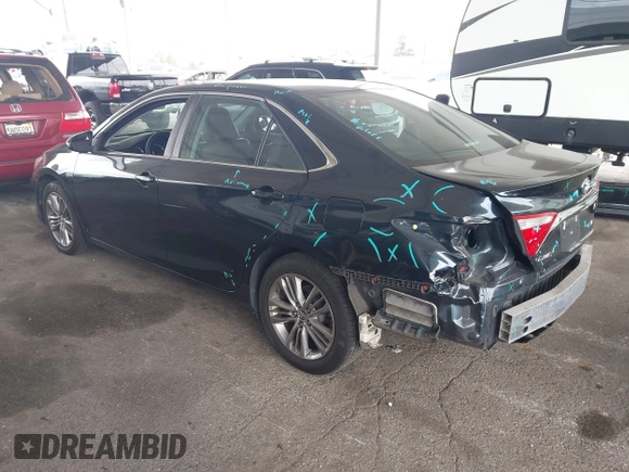2015 Toyota Camry XLE with VIN 4T1BF1FK5FU996477, listed as a IAAI auction lot 42051830 with 102,226 mi miles. Bid and sale history available at carsss.com. Image 3.
