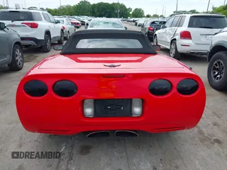 2004 Chevrolet Corvette z VIN 1G1YY32G145105168, wystawiony jako IAAI lot #42390079 z przebiegiem 44 073 mil mil oraz . Historia ofert i sprzedaży dostępna na DreamBid. Obrazek 16.