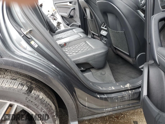 2019 Audi SQ5 Premium Plus with VIN WA1B4AFY2K2061142, listed as a Copart auction lot 81522643 with 50,108 mi miles and . Bid and sale history available at DreamBid. Image 15.