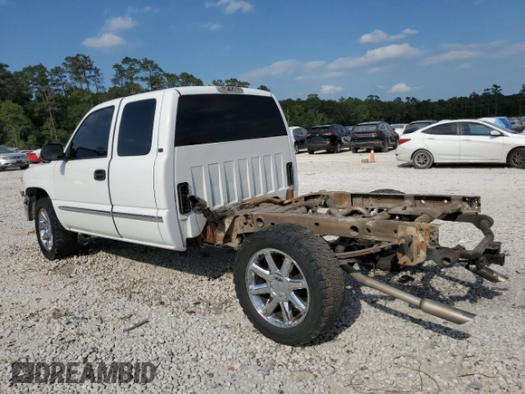 2000 GMC Sierra 1500 SLE with VIN 1GTEK19T6YZ288911, listed as a Copart auction lot 53538215 with 211,341 mi miles and Salvage Title. Bid and sale history available at DreamBid. Image 2.