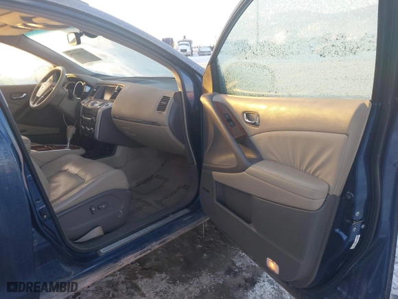 2009 Nissan Murano SL with VIN JN8AZ18W19W154448, listed as a IAAI auction lot 41396575 with 192,985 mi miles. Bid and sale history available at carsss.com. Image 5.