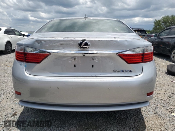 2014 Lexus ES 300h z VIN JTHBW1GG2E2039067, wystawiony jako Copart lot #60288275 z przebiegiem 104 268 mil mil oraz Czysty tytuł • Clean title. Historia ofert i sprzedaży dostępna na DreamBid. Obrazek 6.