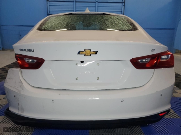 2024 Chevrolet Malibu LT with VIN 1G1ZD5ST5RF205896, listed as a Copart auction lot 50313055 with 31,942 mi miles and Clean Title. Bid and sale history available at carsss.com. Image 6.