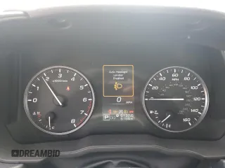 2025 Subaru Forester Premium z VIN JF2SLDBC2SH509320, wystawiony jako Copart lot #62509545 z przebiegiem 6 188 mil mil oraz Szkoda całkowita • Salvage title. Historia ofert i sprzedaży dostępna na DreamBid. Obrazek 9.