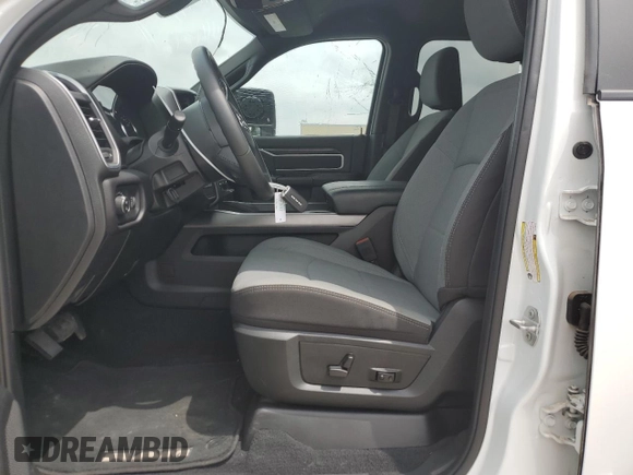 2024 Ram 2500 Big Horn with VIN 3C6UR5DL9RG156353, listed as a Copart auction lot 74147574 with 4,875 mi miles and Salvage title. Bid and sale history available at DreamBid. Image 7.