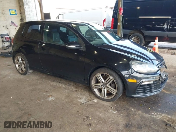 2012 Volkswagen Golf w/Sunroof & Navi z VIN WVWRF7AJ1CW285279, wystawiony jako IAAI lot #41884105 z przebiegiem 145 851 mil mil oraz . Historia ofert i sprzedaży dostępna na DreamBid. Obrazek 1.