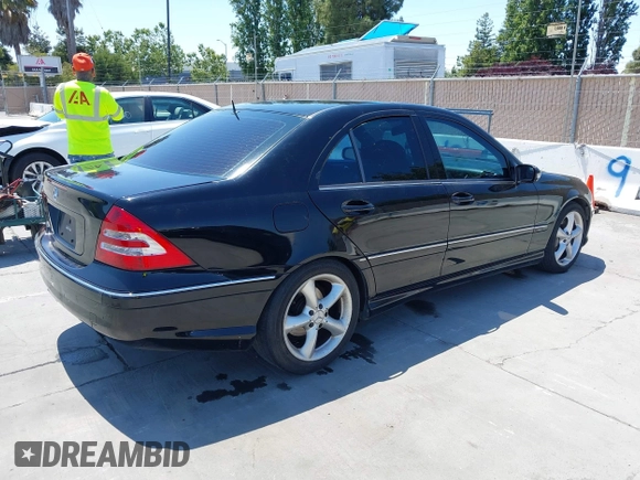 2006 Mercedes-Benz C 230 Sport with VIN WDBRF52HX6A897125, listed as a IAAI auction lot 42475032 with 137,797 mi miles and . Bid and sale history available at DreamBid. Image 4.