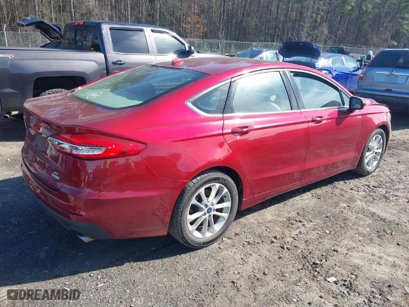 2019 Ford Fusion SE with VIN 3FA6P0HD5KR111617, listed as a IAAI auction lot 41559547 with 98,135 mi miles. Bid and sale history available at carsss.com. Image 4.