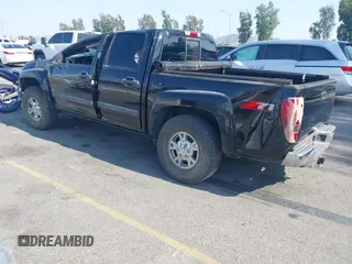 2008 Chevrolet Colorado z VIN 1GCDS43EX88220947, wystawiony jako IAAI lot #42173280 z przebiegiem 168 776 mil mil oraz . Historia ofert i sprzedaży dostępna na DreamBid. Obrazek 3.