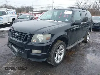 2010 Ford Explorer z VIN 1FMEU8DE5AUA85647, wystawiony jako IAAI lot #41534833 z przebiegiem 129 925 mil mil oraz . Historia ofert i sprzedaży dostępna na DreamBid. Obrazek 20.