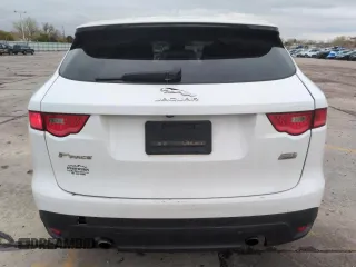2019 Jaguar F-Pace 25t z VIN SADCS2FX0KA602177, wystawiony jako Copart lot #54498345 z przebiegiem 91 122 mil mil oraz Szkody całkowita. Historia ofert i sprzedaży dostępna na DreamBid. Obrazek 6.